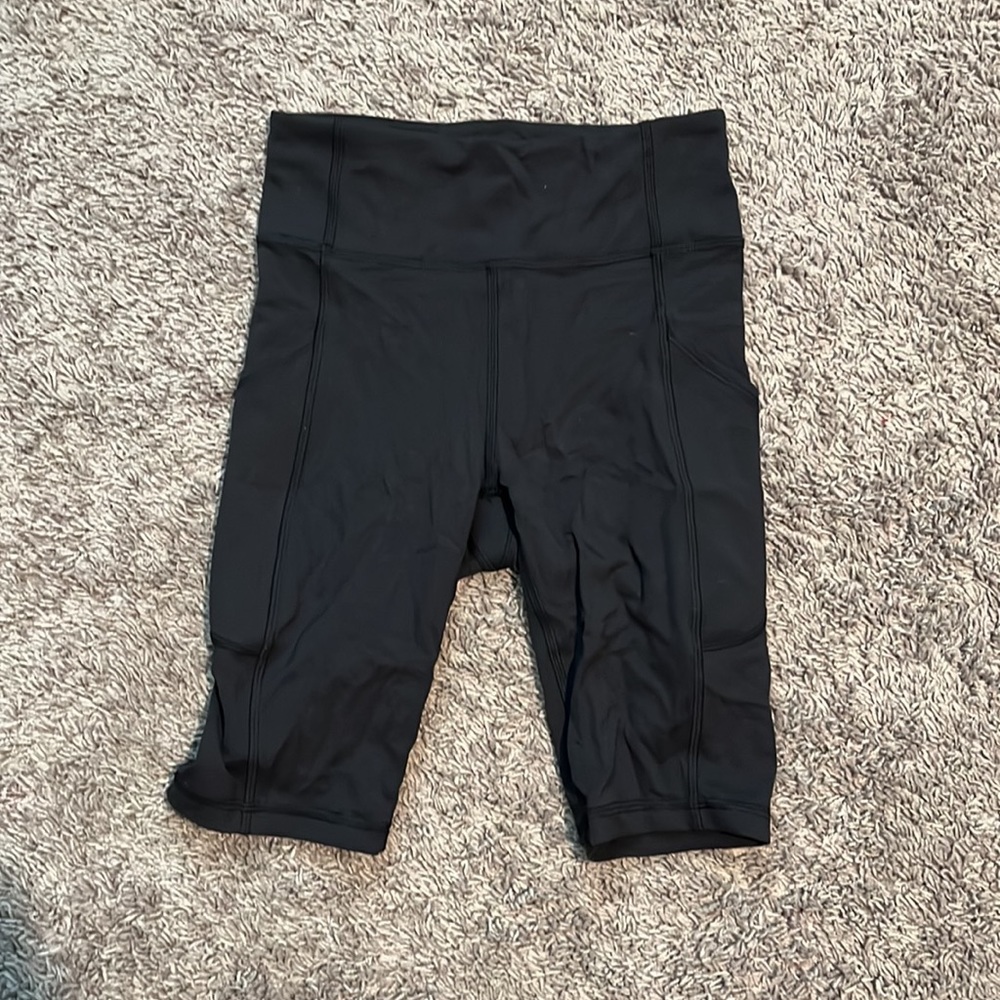 Lululemon black biker shorts - Size 4